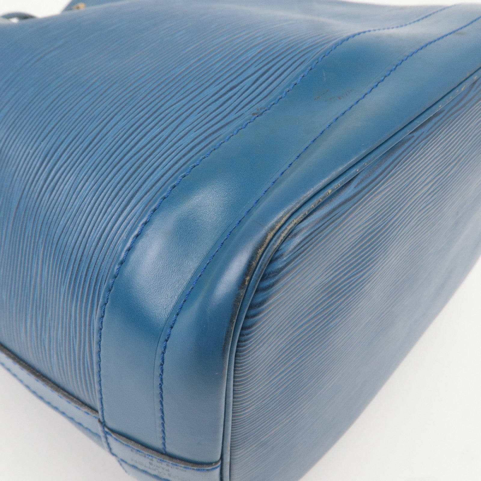 Louis Vuitton Epi Noe Shoulder Bag Toledo Blue M44005