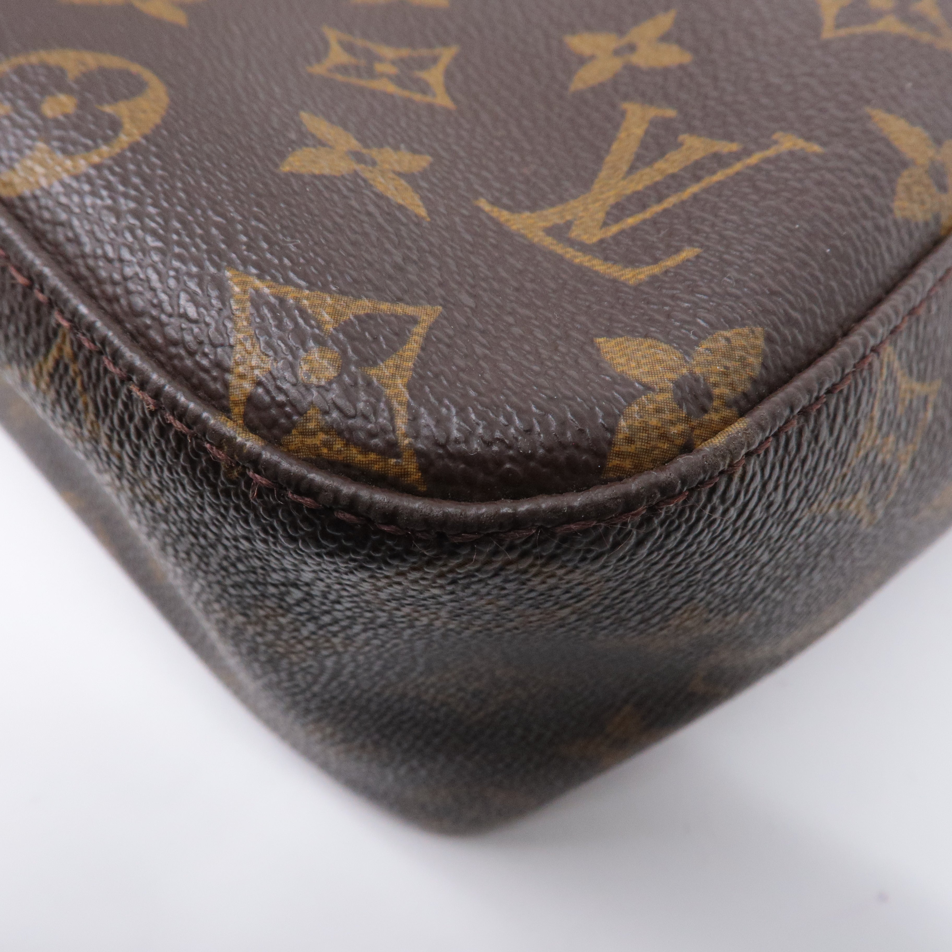 Louis Vuitton Monogram Looping GM Shoulder Bag M51145