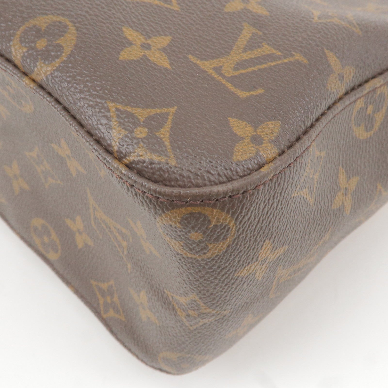 Louis Vuitton Monogram Looping GM Shoulder Bag M51145