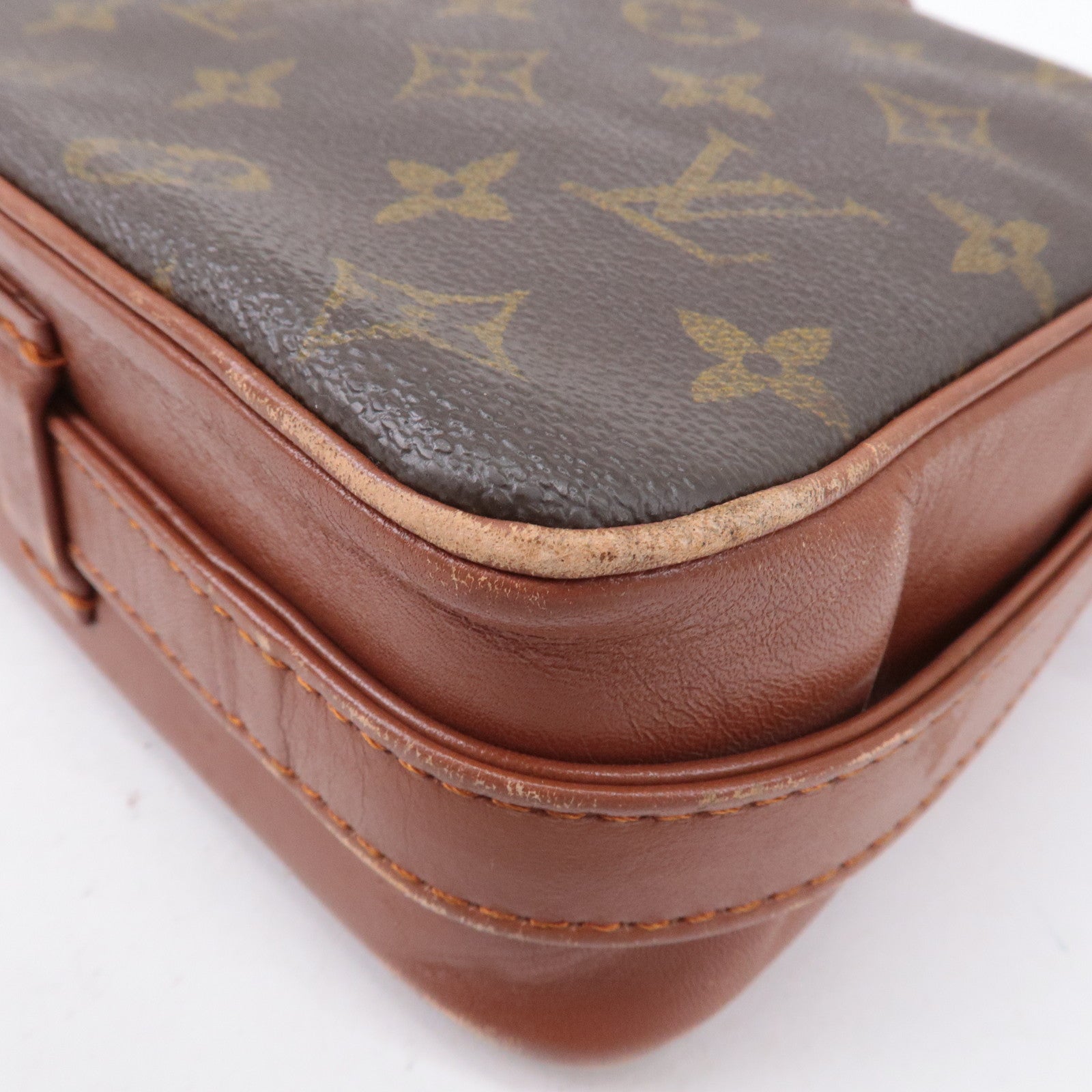 Louis Vuitton Monogram Sac Bandouliere 30 Shoulder Bag M51364