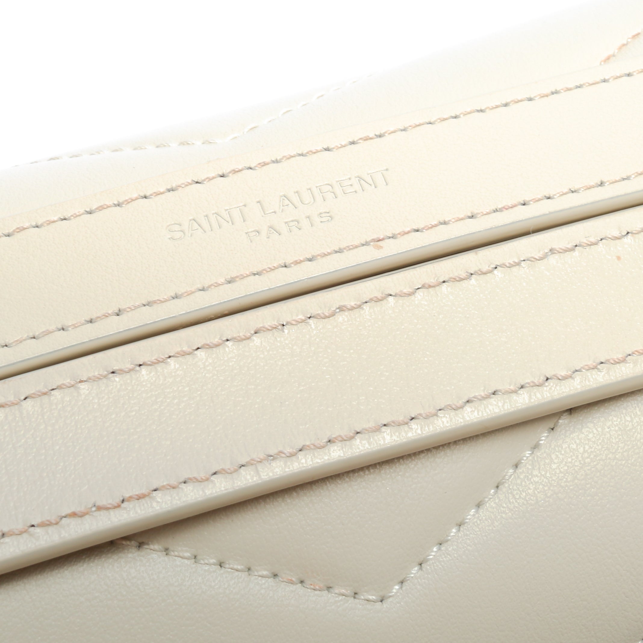 SAINT LAURENT Lou Lou Medium Chain Bag- Blanc Vintage (Off White)
