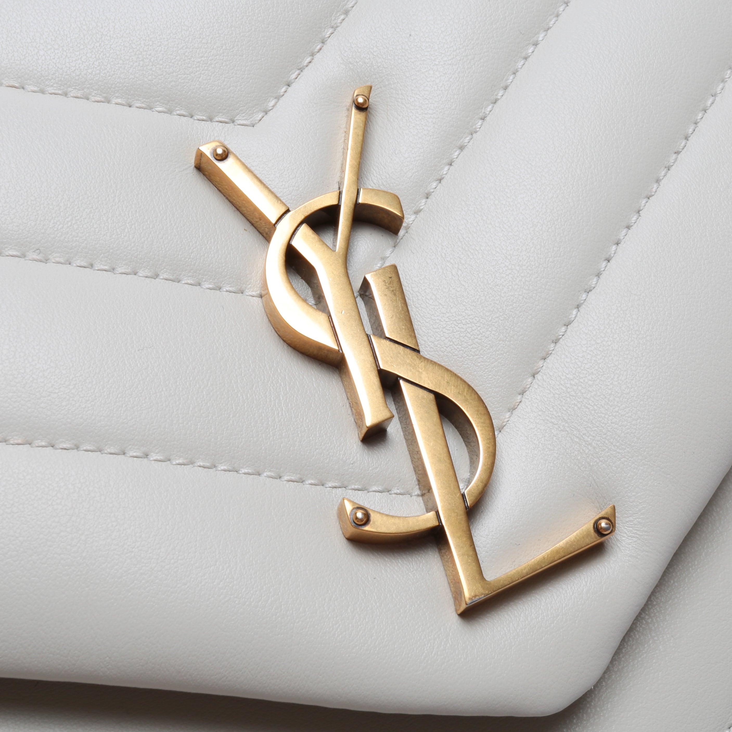 SAINT LAURENT Lou Lou Medium Chain Bag- Blanc Vintage (Off White)