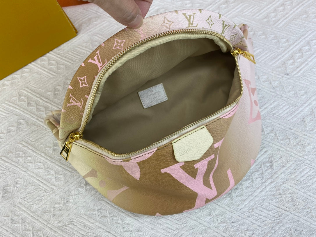 Luxury Bags Louis Vuitton  827