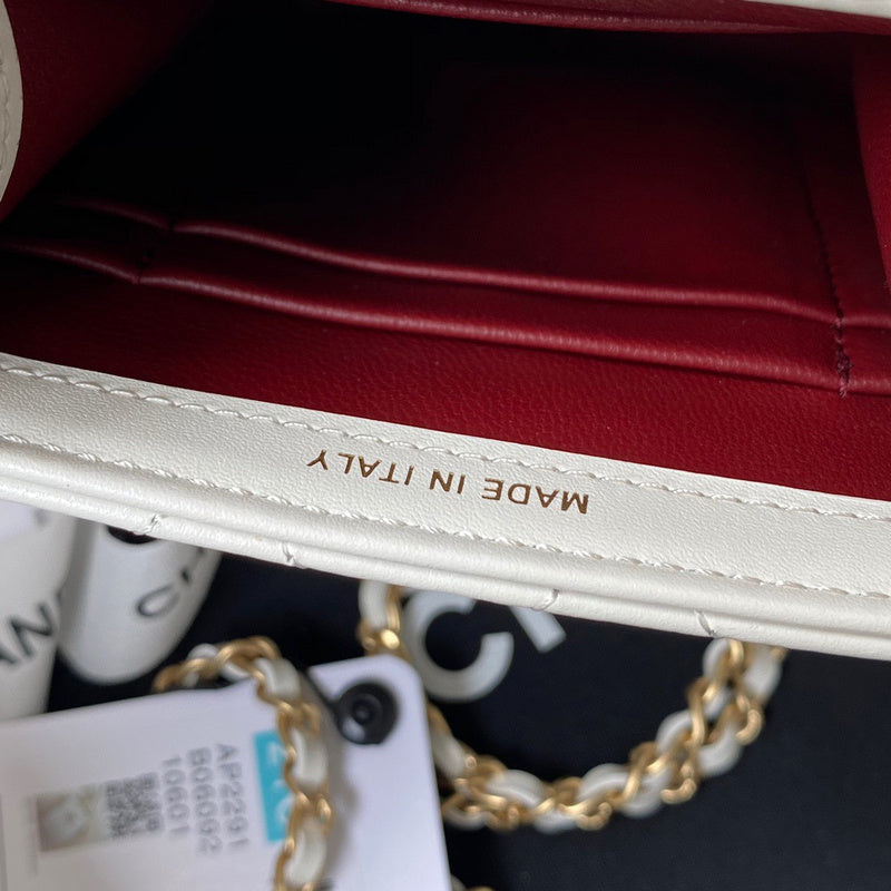 aura-bags - Chanel Bags - 7382