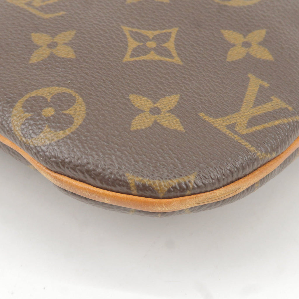 Louis Vuitton Monogram Pochette Bosphore Shoulder Bag M40044