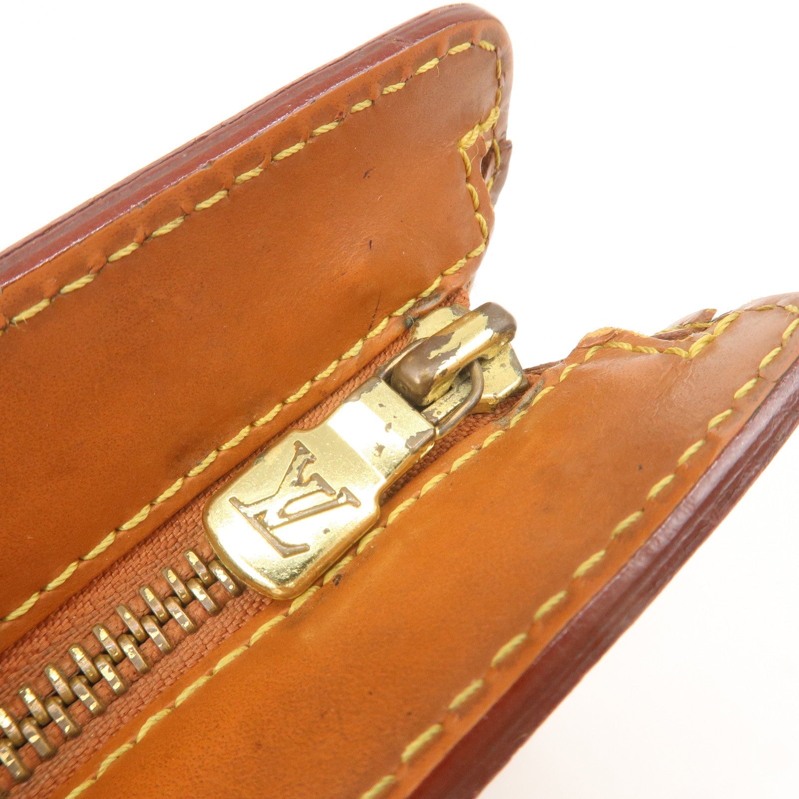 Louis Vuitton Epi Pochette Homme Clutch Bag Zipangu Gold M52528
