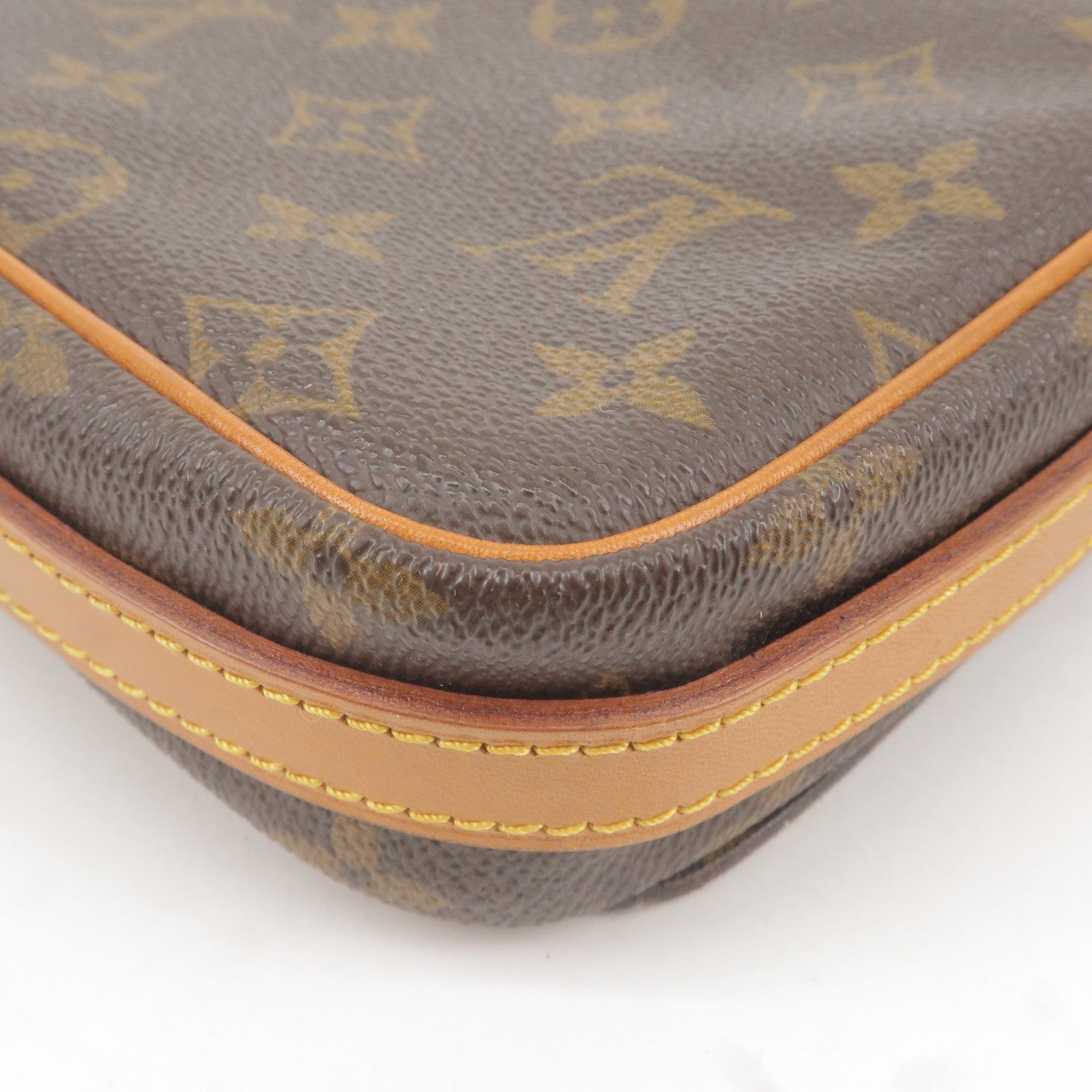 Louis Vuitton Monogram Saint Germain 24 Shoulder Bag M51210