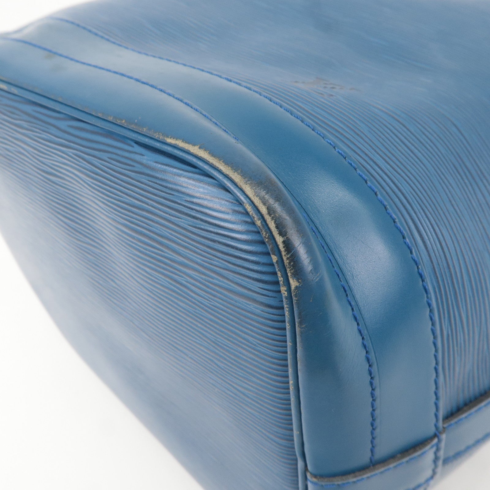 Louis Vuitton Epi Noe Shoulder Bag Toledo Blue M44005