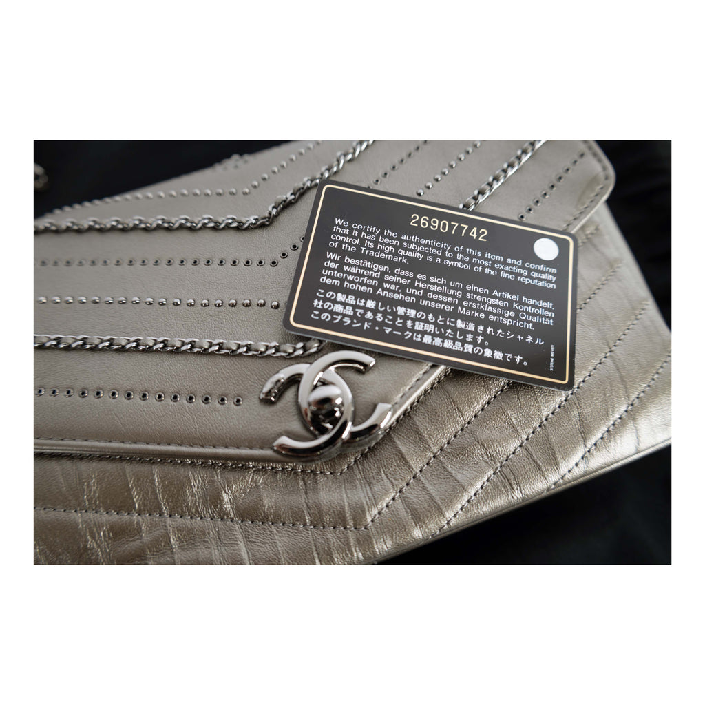 CHANEL Chanel Embelished 'Chain Sequins' Chevron Flap Bag