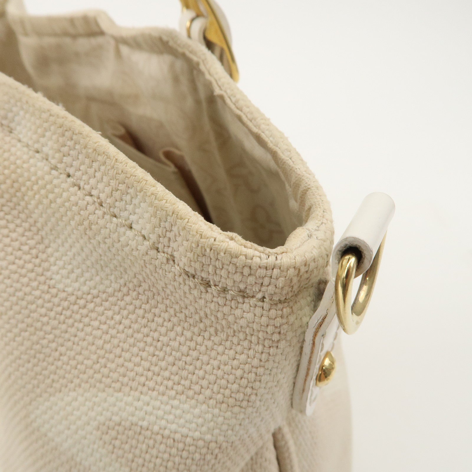 Louis Vuitton Cruise Line Tishenne PM Tote Bag M95674