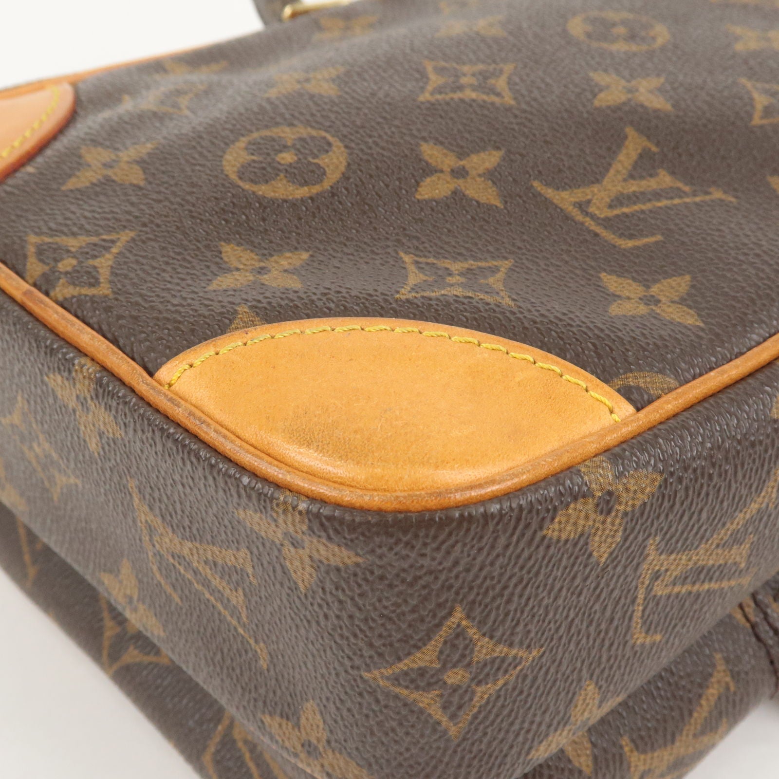 Louis Vuitton Monogram Amazone Shoulder Bag Brown M45236