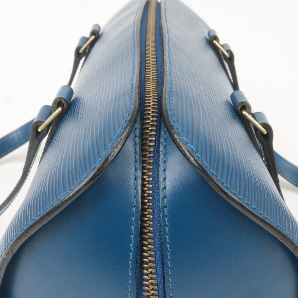 Louis Vuitton Epi Soufflot Shoulder Bag Hand Bag Blue M52222