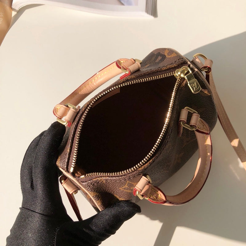 Louis Vuitton Luxury Bags 2628