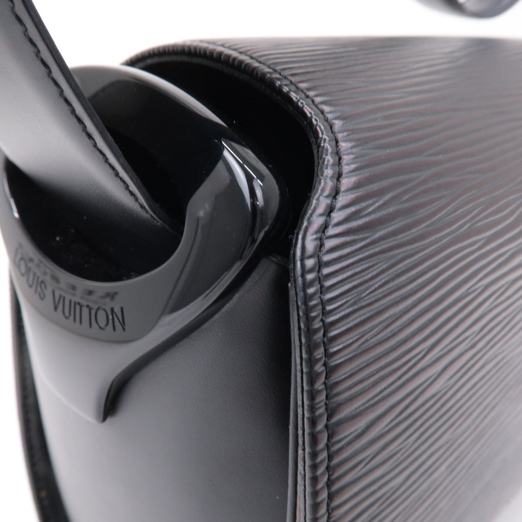 Louis Vuitton Epi Nocturne GM Shoulder Bag Noir Black M52172