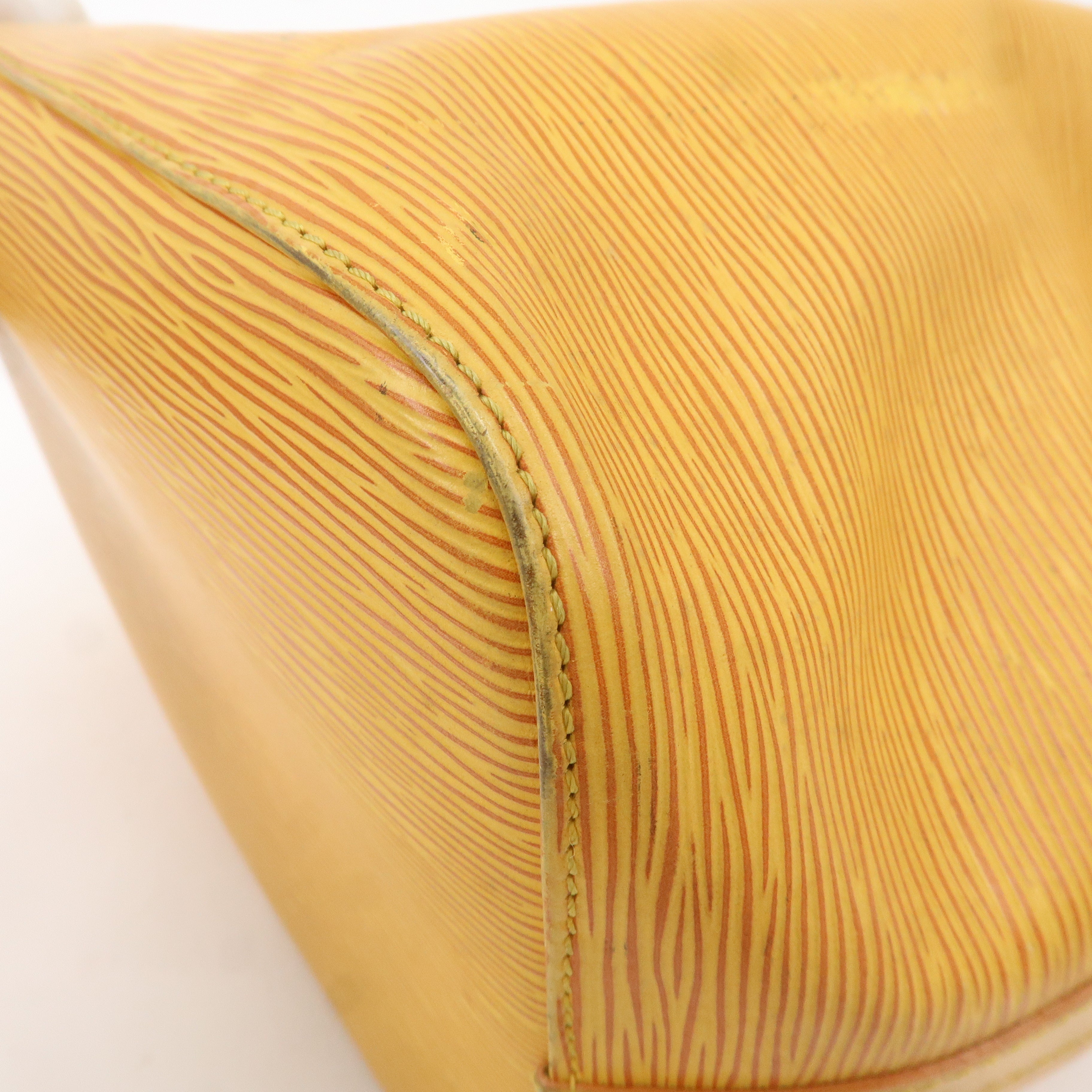 AuthenticLouis Vuitton Epi Petit Noe Shoulder Bag Tassili Yellow M44109