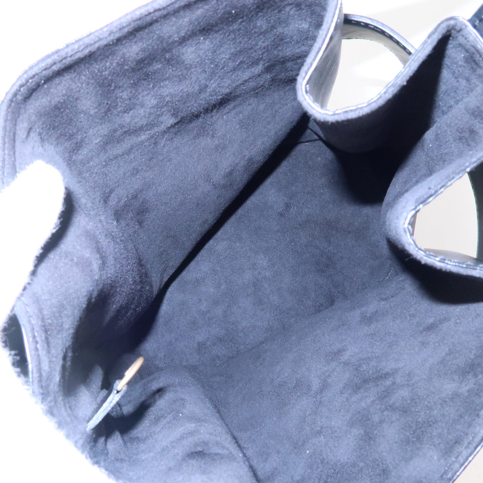 Louis Vuitton Epi Sac D'epaule PM Bucket Bag Noir Black M80157