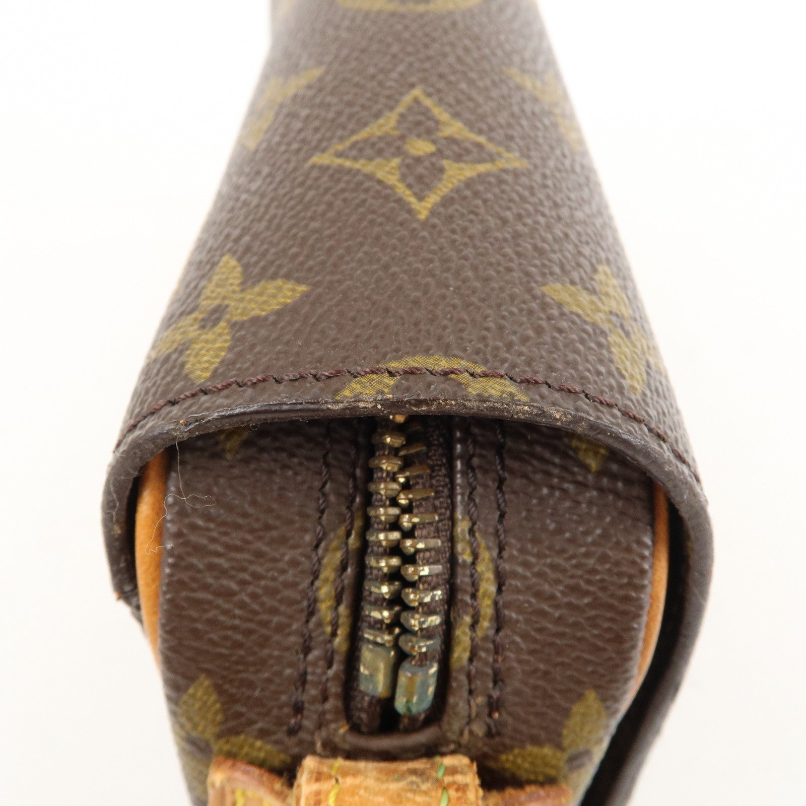 Louis Vuitton Monogram Saint Germain 24 Shoulder Bag M51210