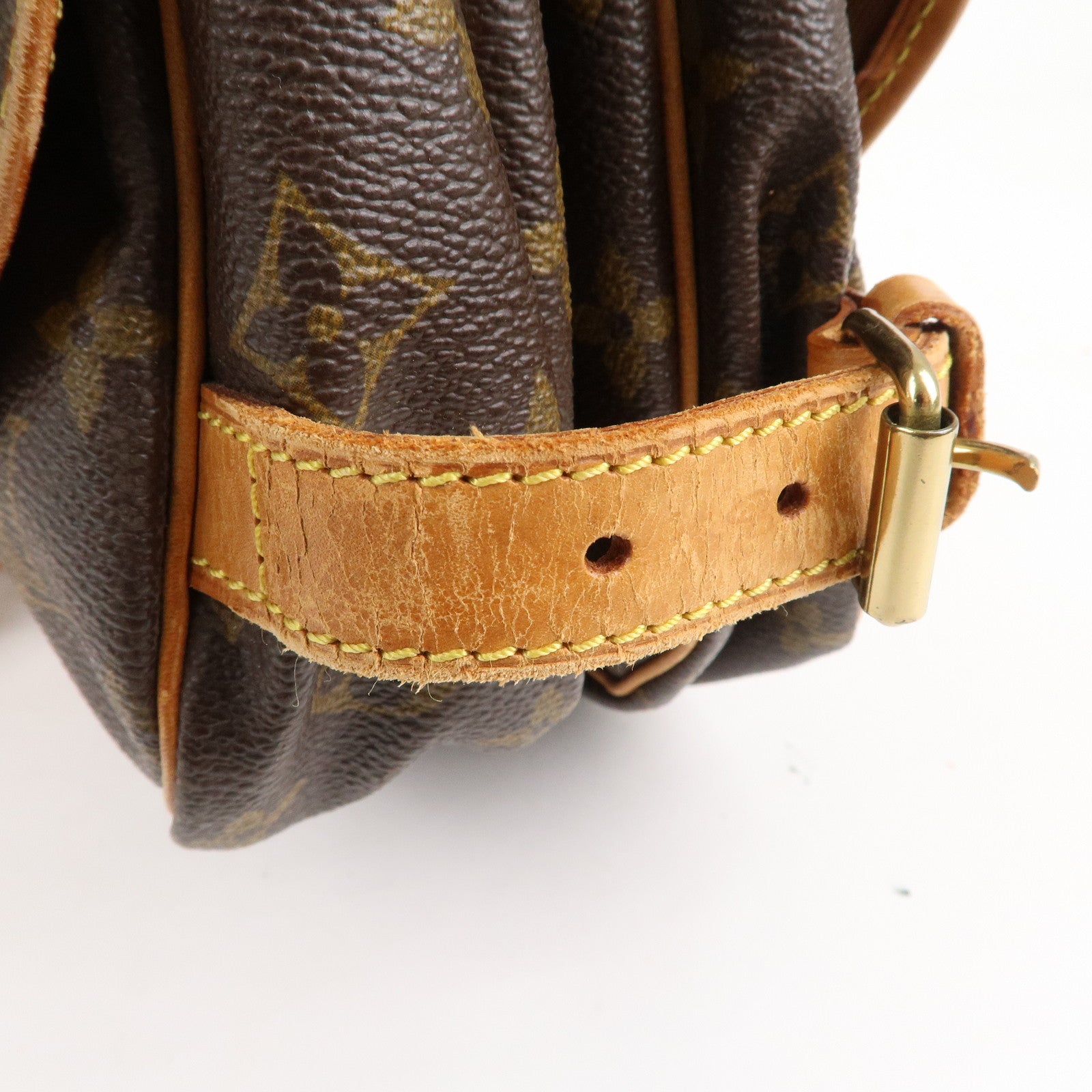 Louis Vuitton Monogram Saumur 30 Shoulder Bag Brown M42256