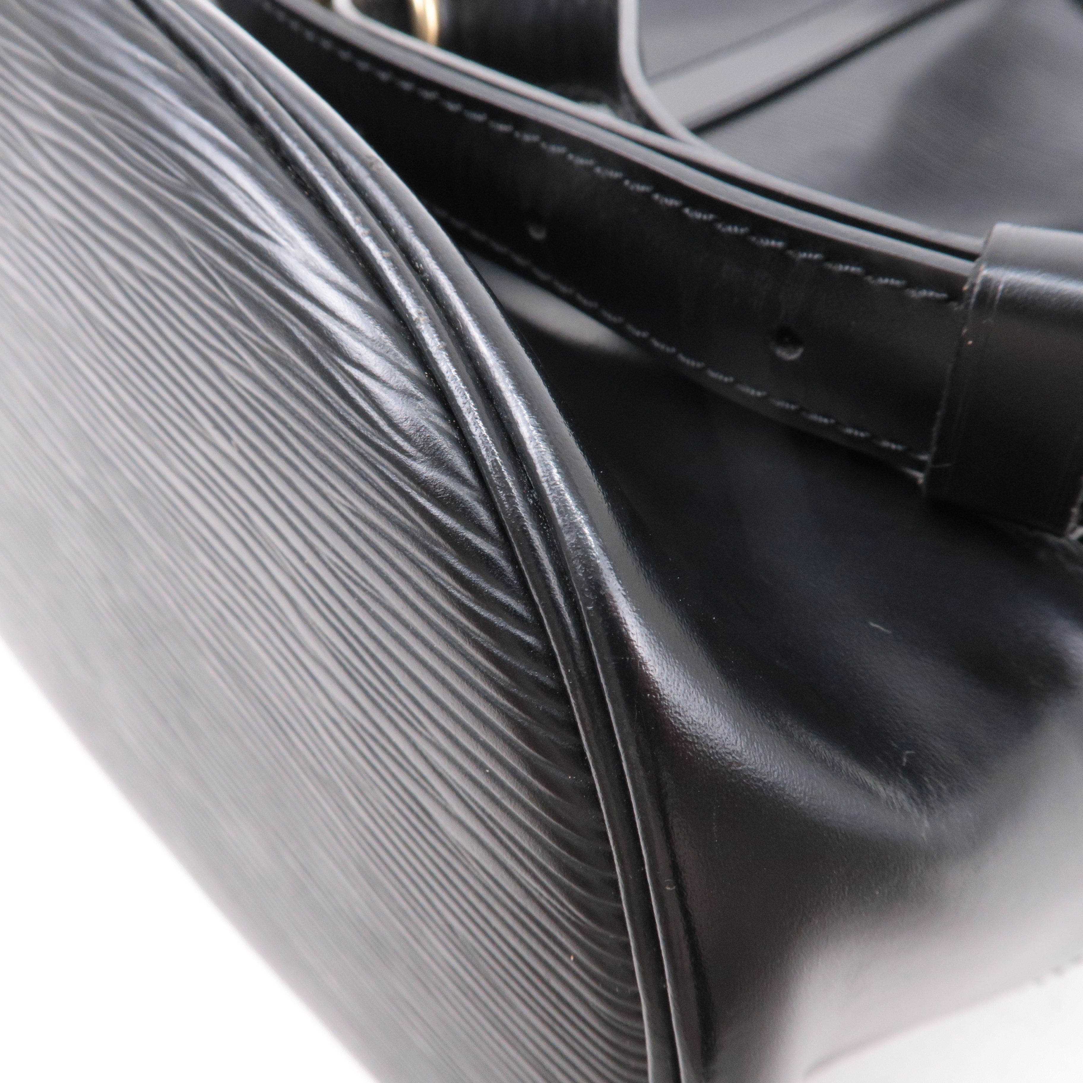 Louis Vuitton Epi Randonnee GM Laundry Bag Noir Black M43082