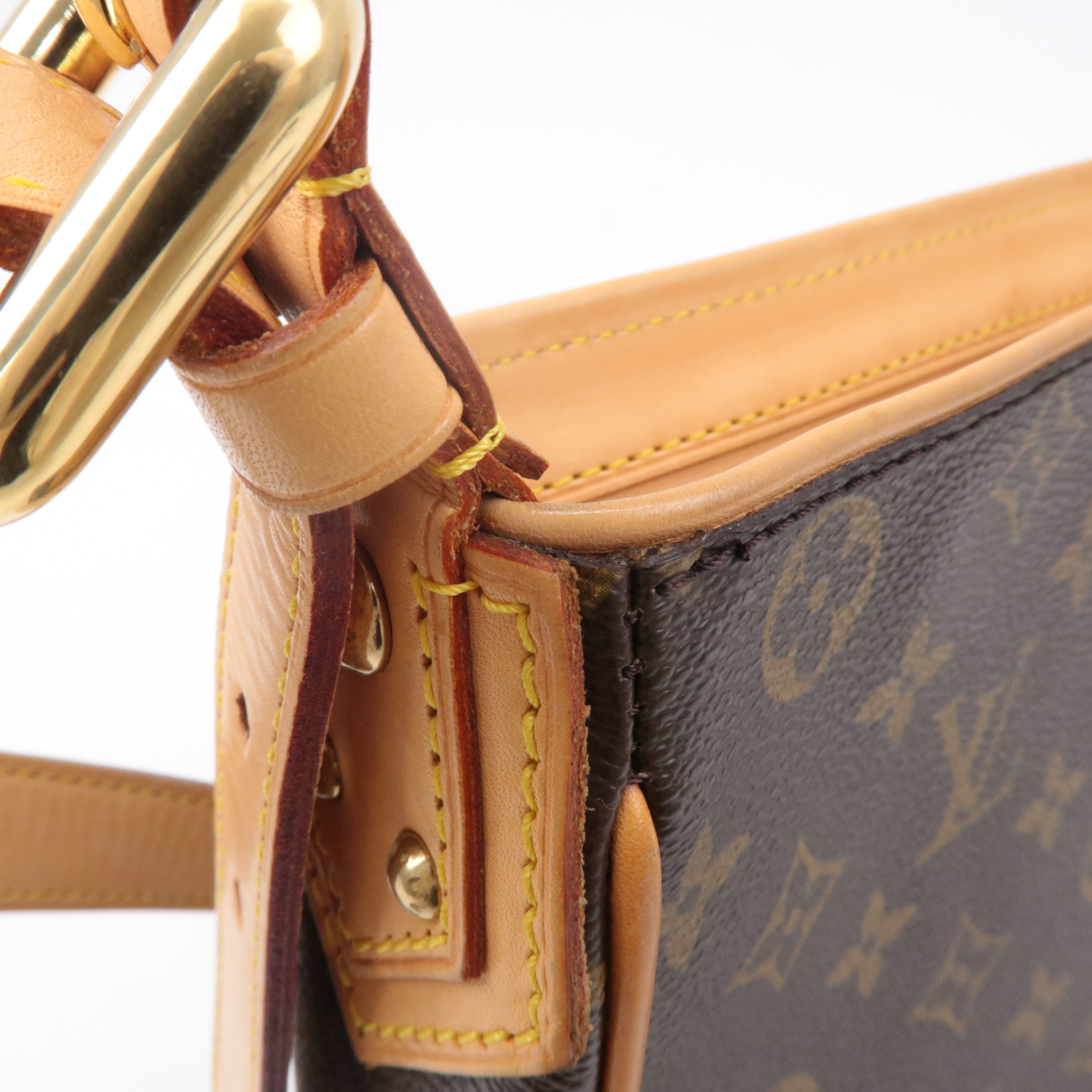 Louis Vuitton Monogram Hudson GM Shoulder Bag M40045