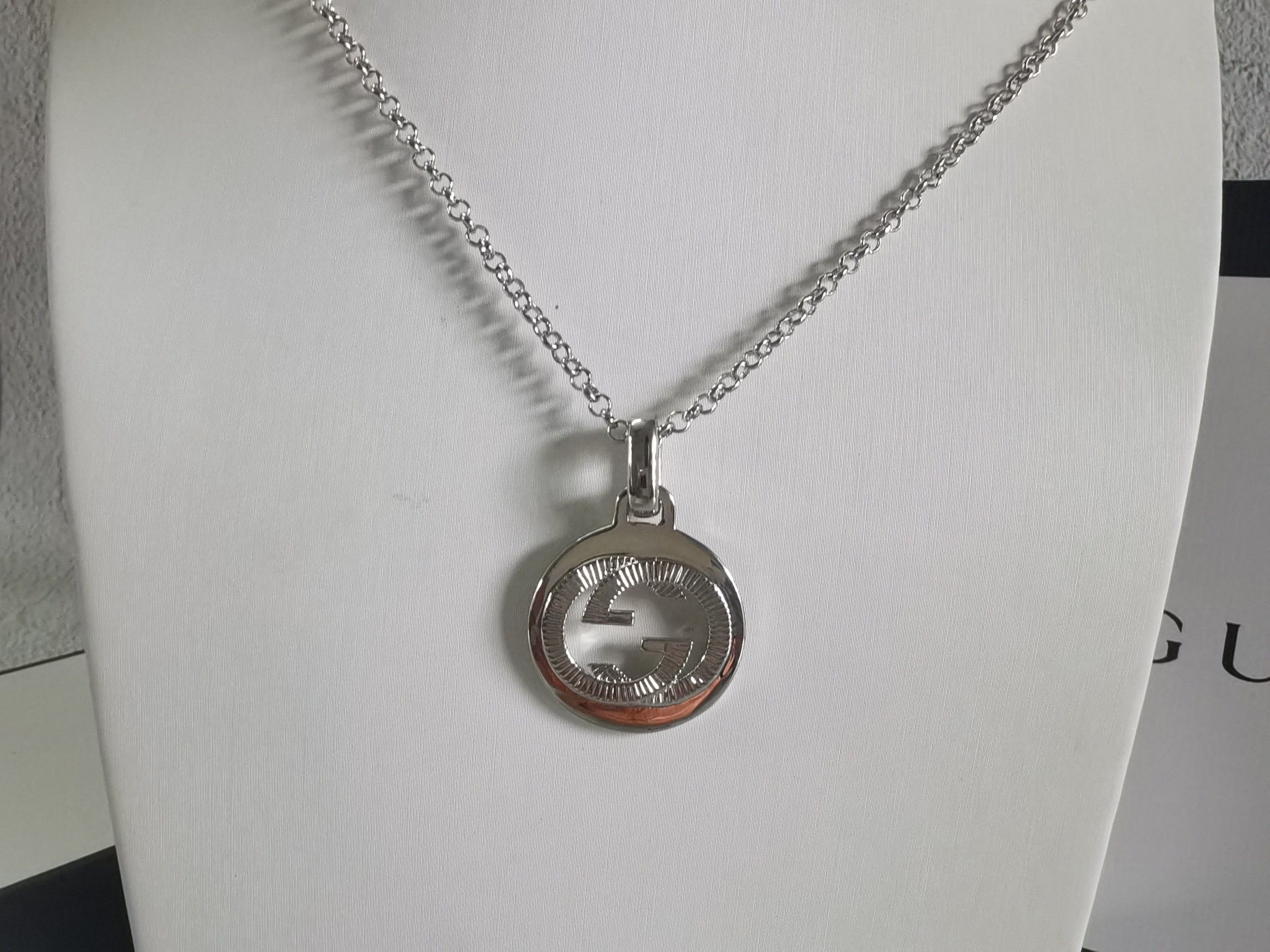 BG - Holiday Necklace Gucci006