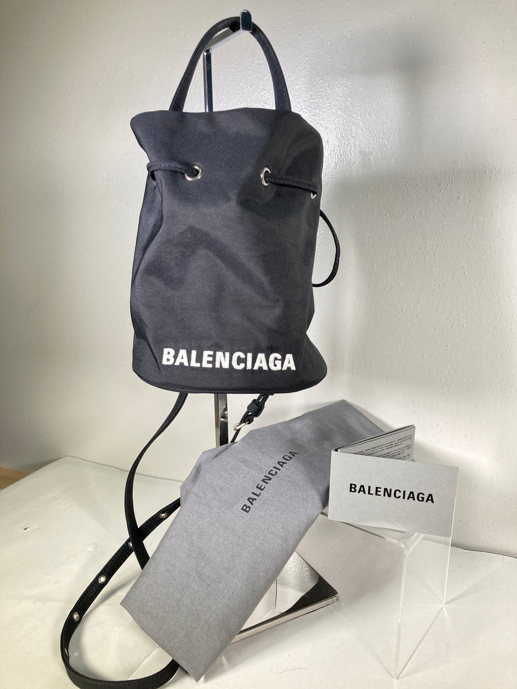 Handbag Luxury Designer By Balenciaga  Size: Small
