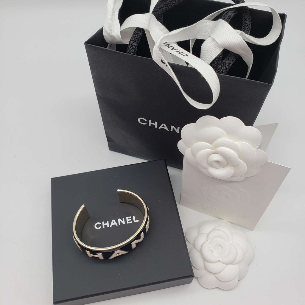 CHANEL BANGLE Brand New
