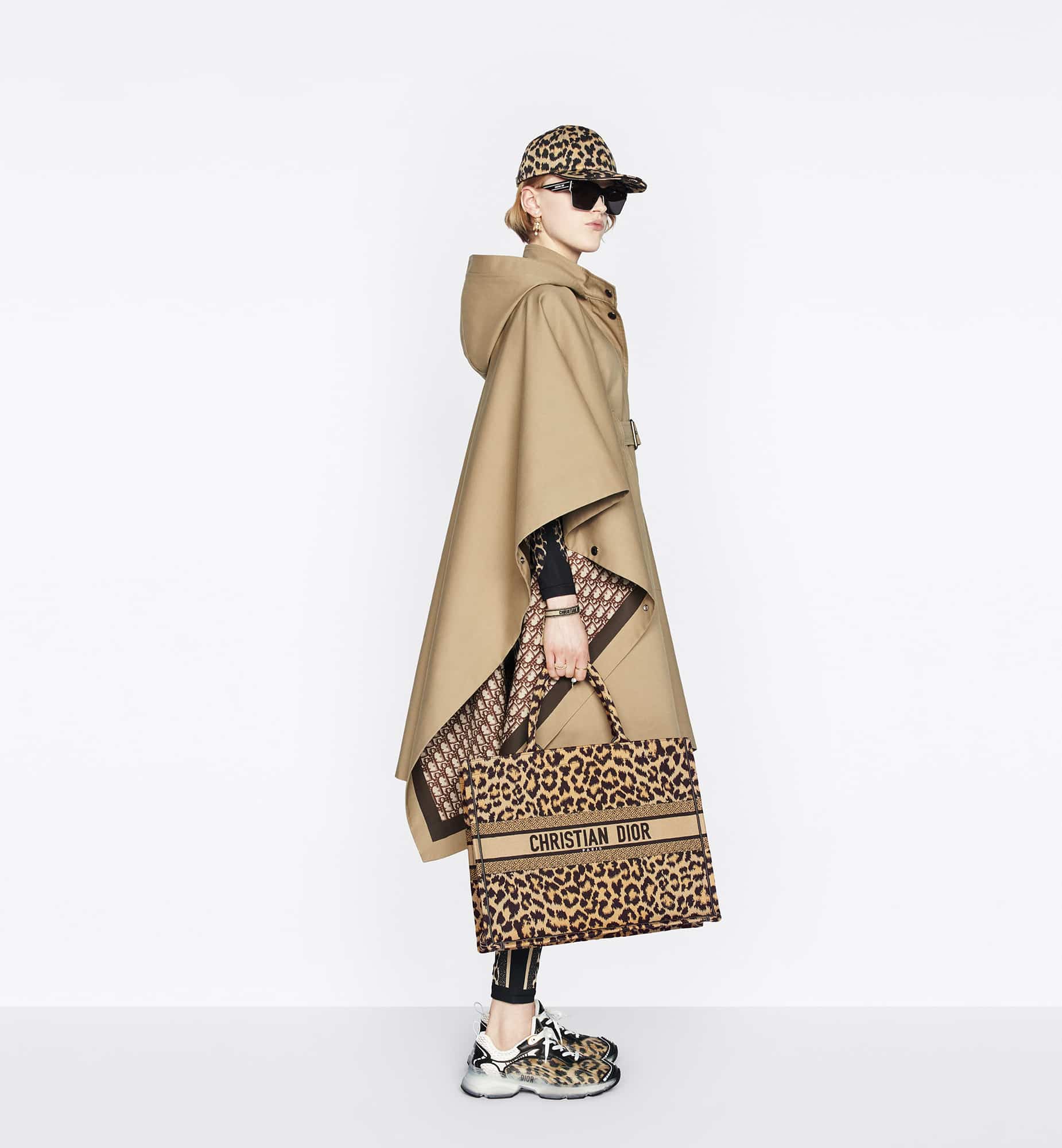 large Dior Book Tote Beige Multicolor Mizza Embroidery