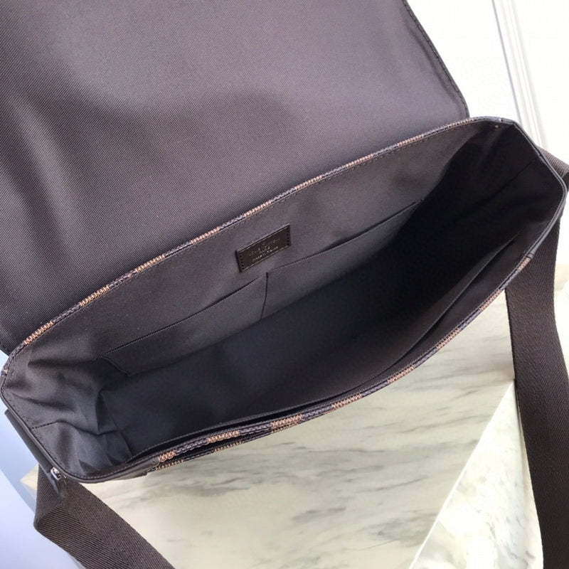 Louis Vuitton Luxury Bags 2703