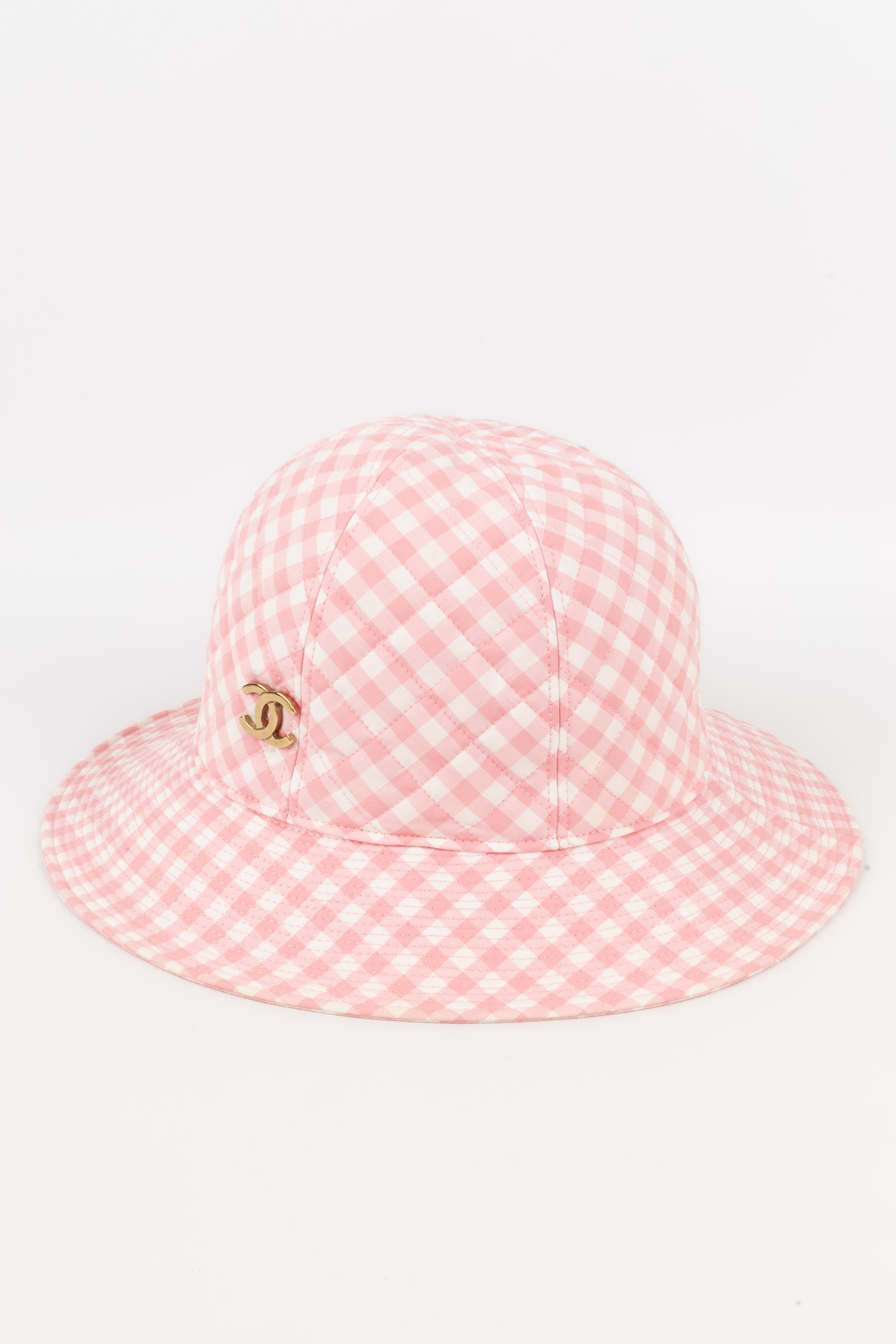 Chapeau vichy Chanel