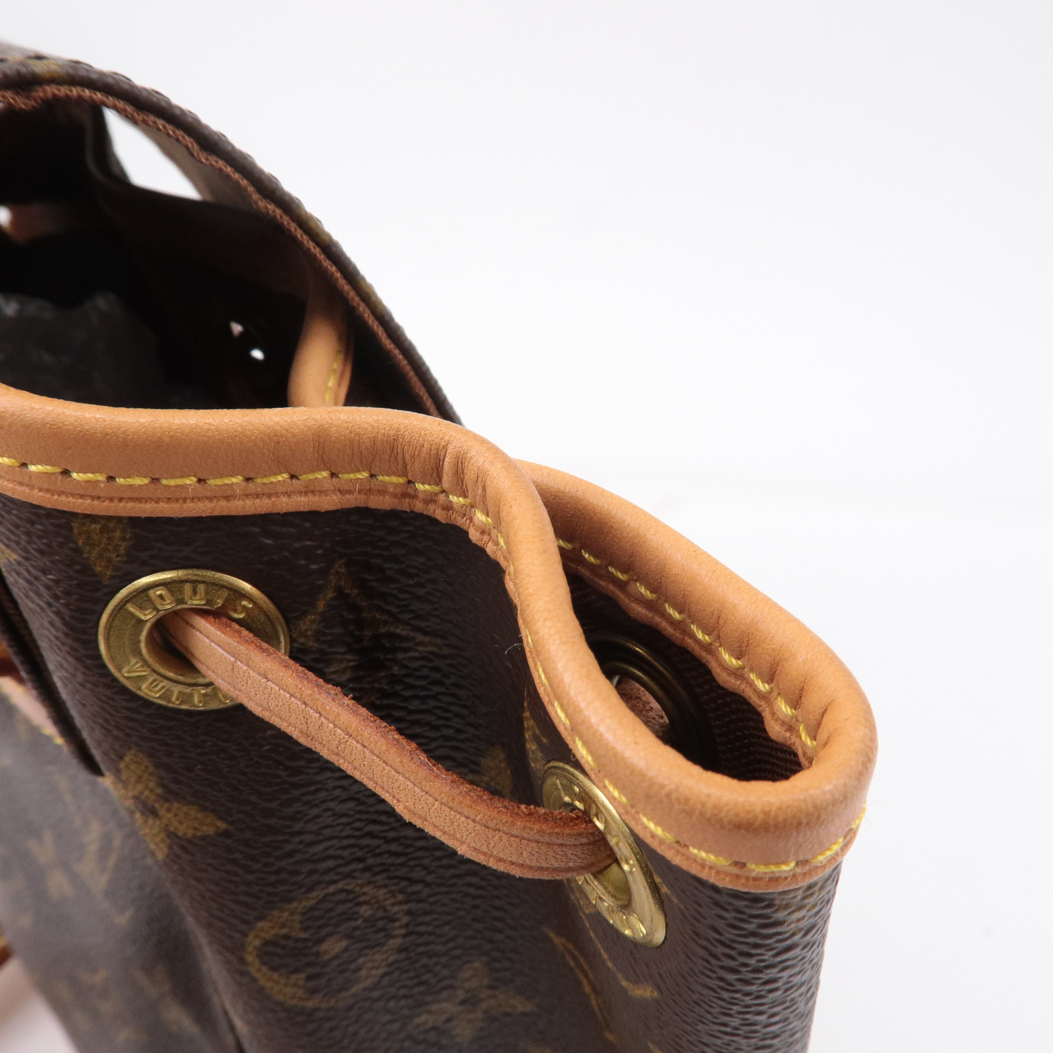 Louis Vuitton Monogram Montsouris MM Back Pack Bag M51136