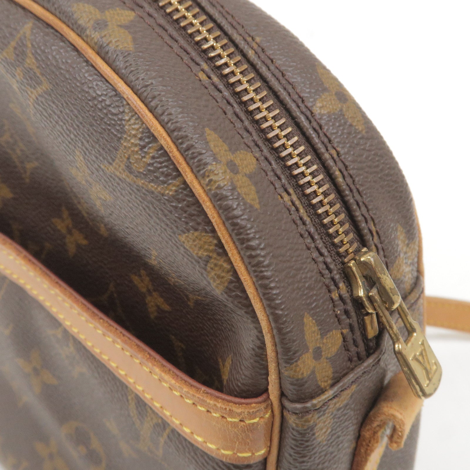 Louis Vuitton Monogram Senlis Shoulder Bag M51222