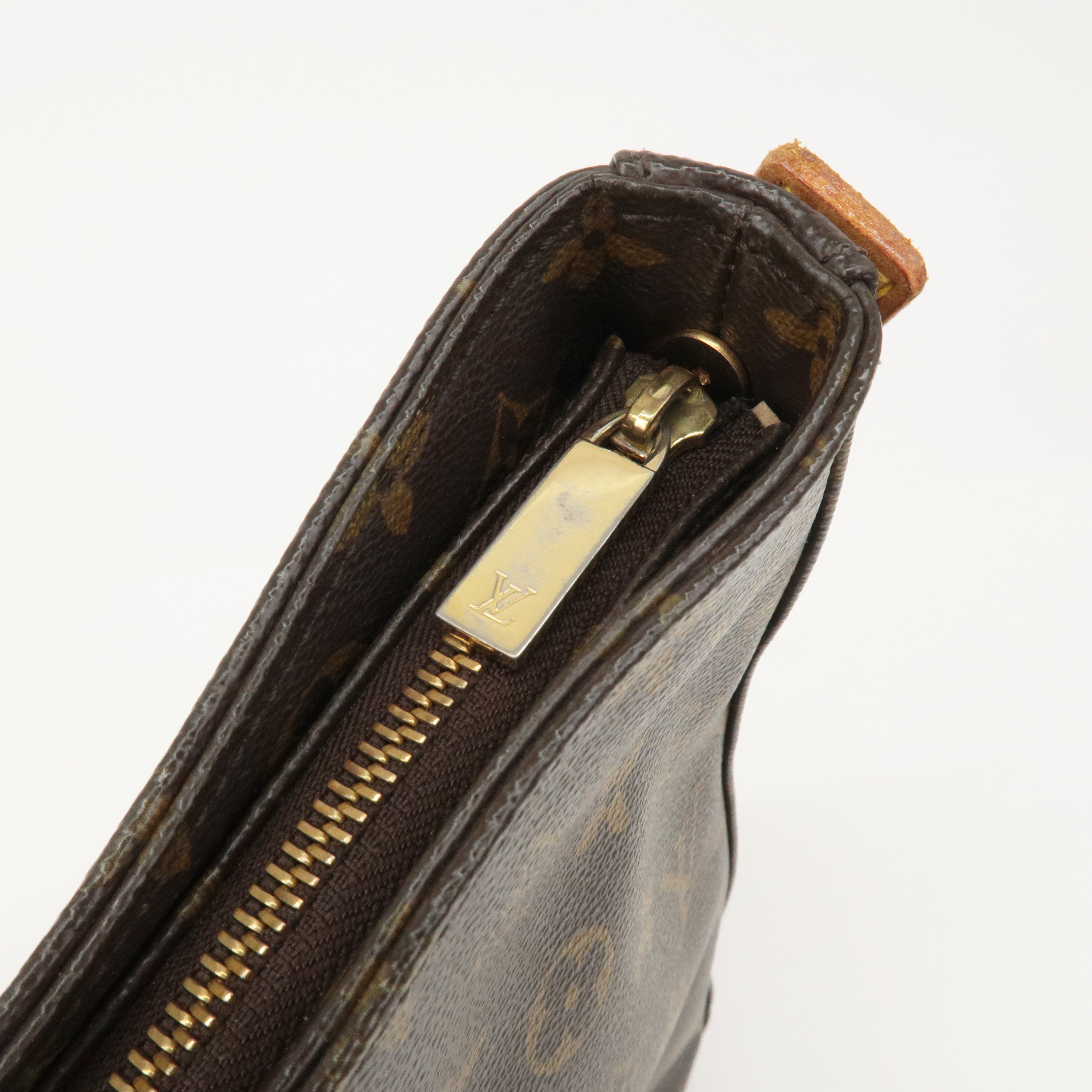 Louis Vuitton Monogram Looping GM Shoulder Bag M51145