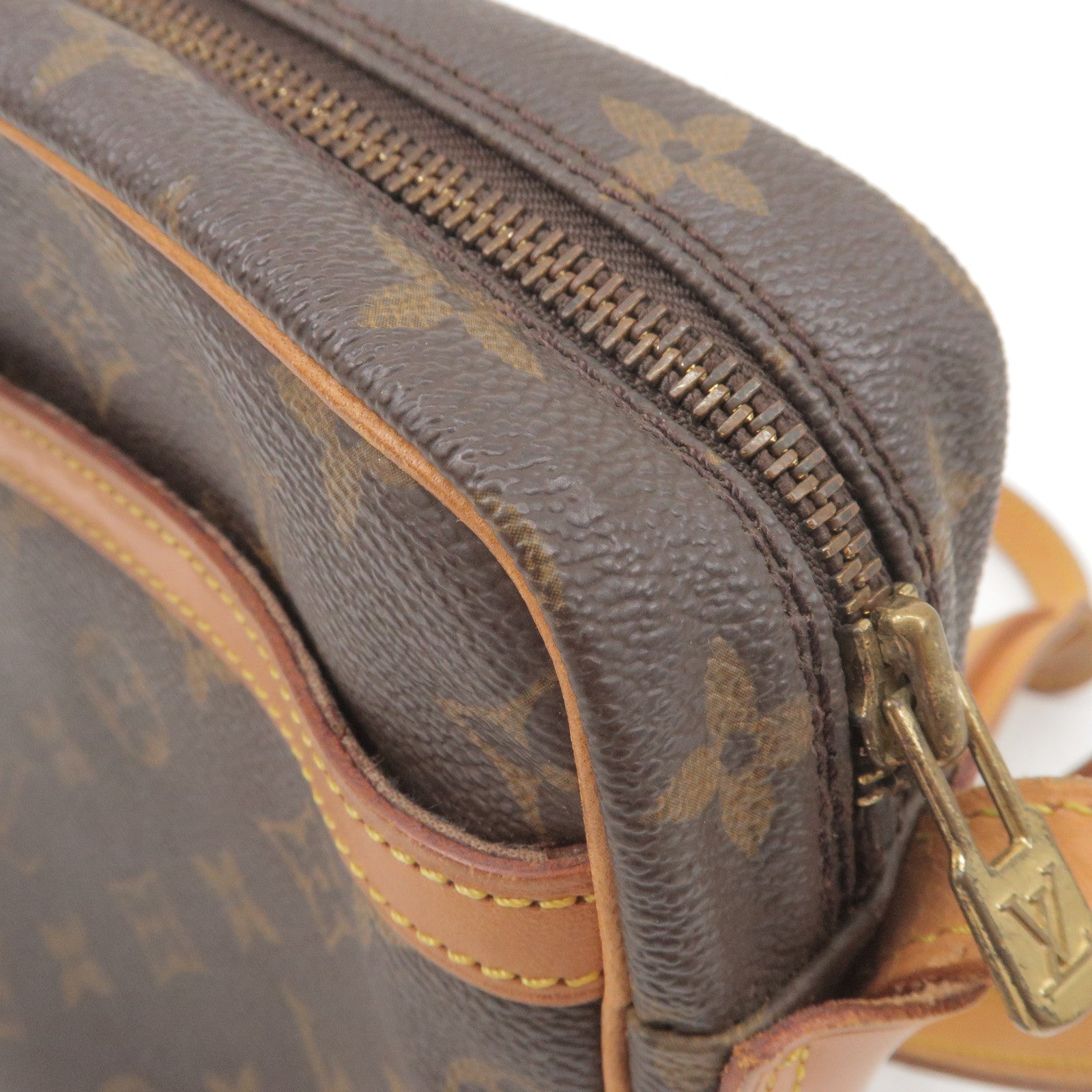 Louis Vuitton Monogram Jeune Fille MM Shoulder Bag M51226