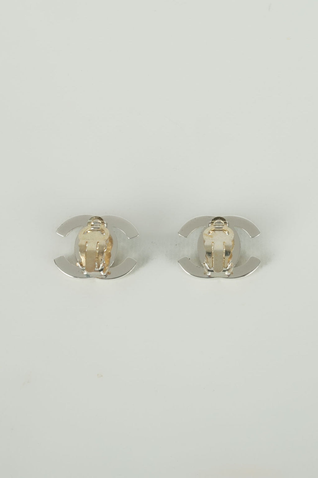 Boucles d'oreilles tourniquet Chanel
