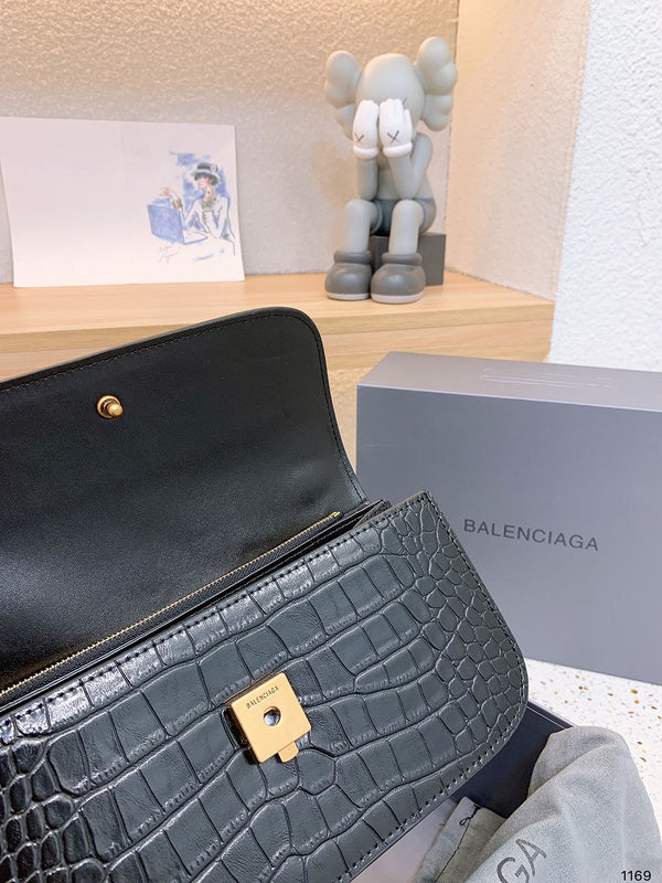 Aura Bags - BGA Bags - 1611