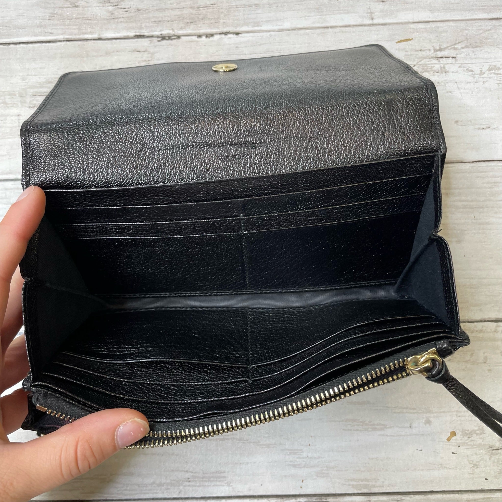 Wallet Luxury Designer By Balenciaga  Size: Medium