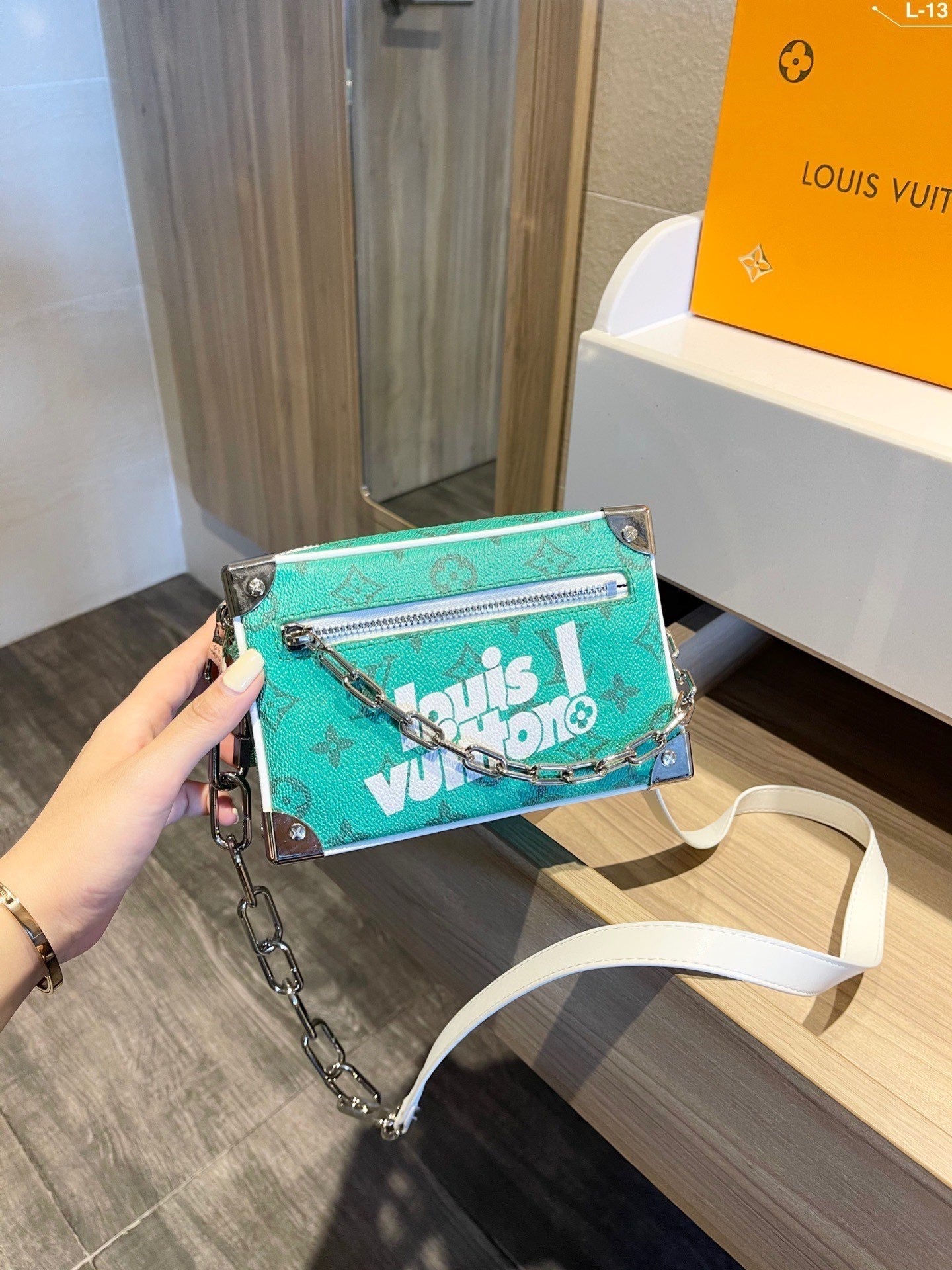 Designer Handbags Louis Vuitton 487