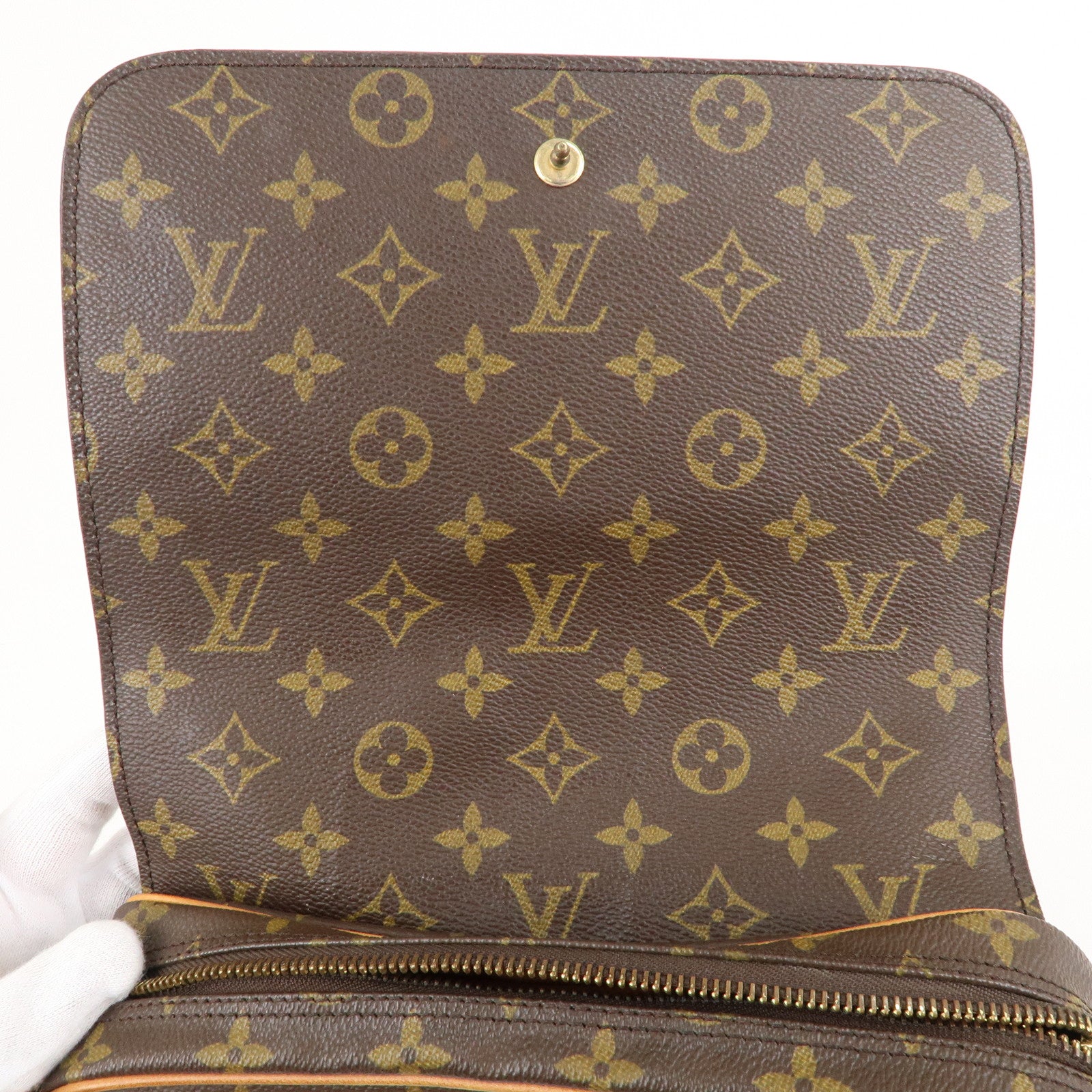 Louis Vuitton Monogram Saint Germain 24 Shoulder Bag M51210