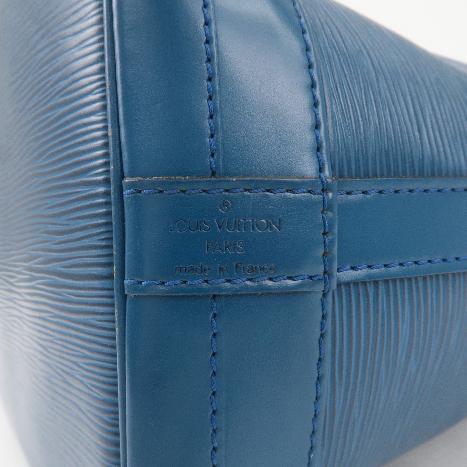 Louis Vuitton Epi Noe Shoulder Bag Toledo Blue M44005