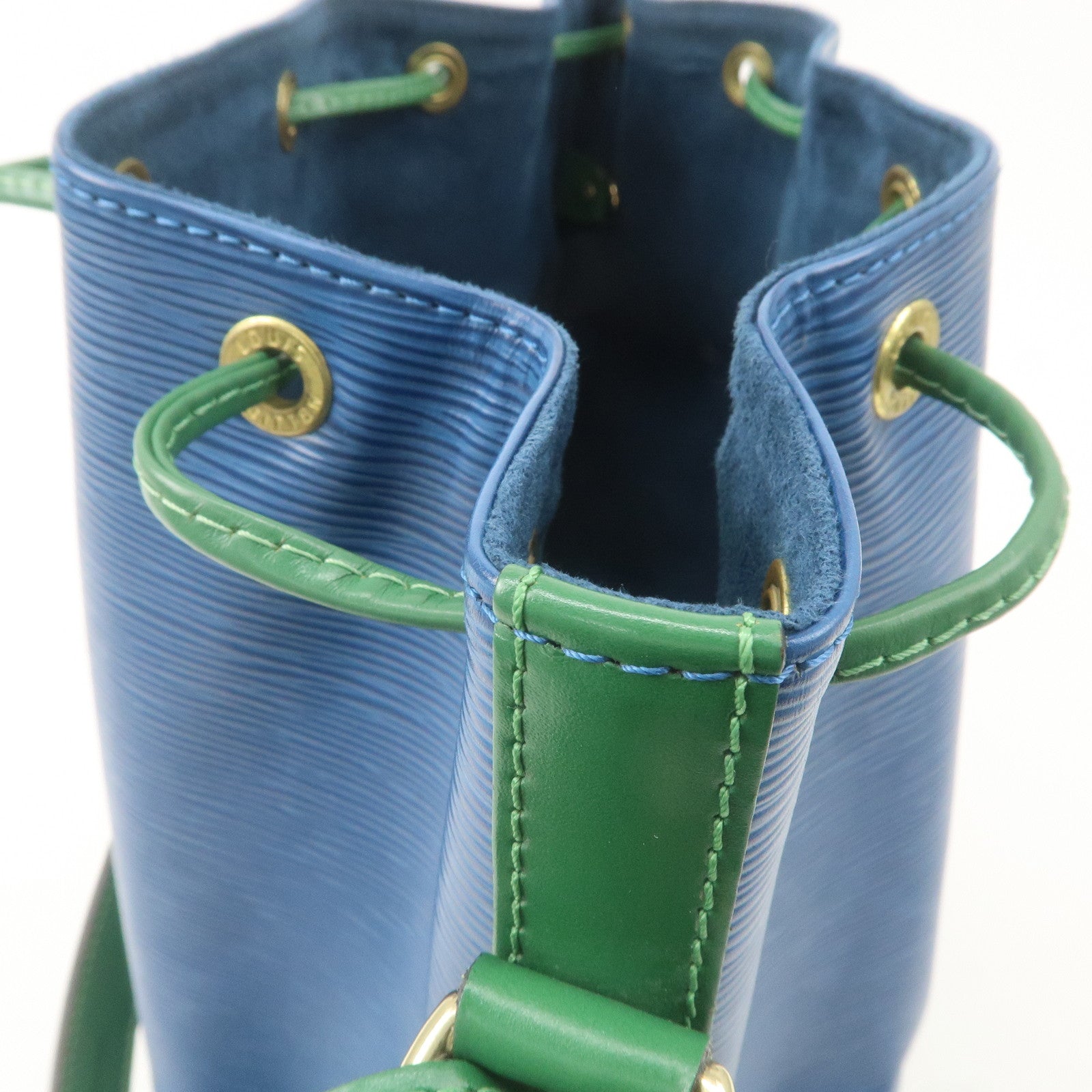 Louis Vuitton Epi Bi-Color Noe Shoulder Bag Blue Green M44044