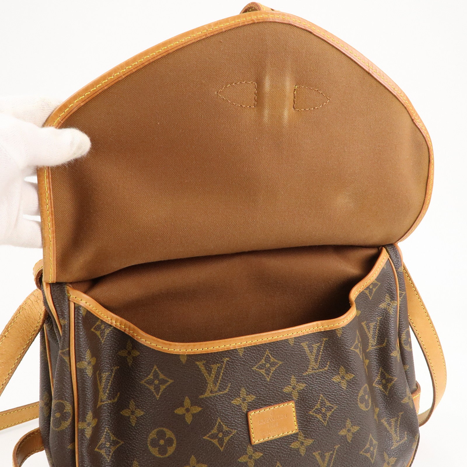 Louis Vuitton Monogram Saumur 30 Shoulder Bag Brown M42256