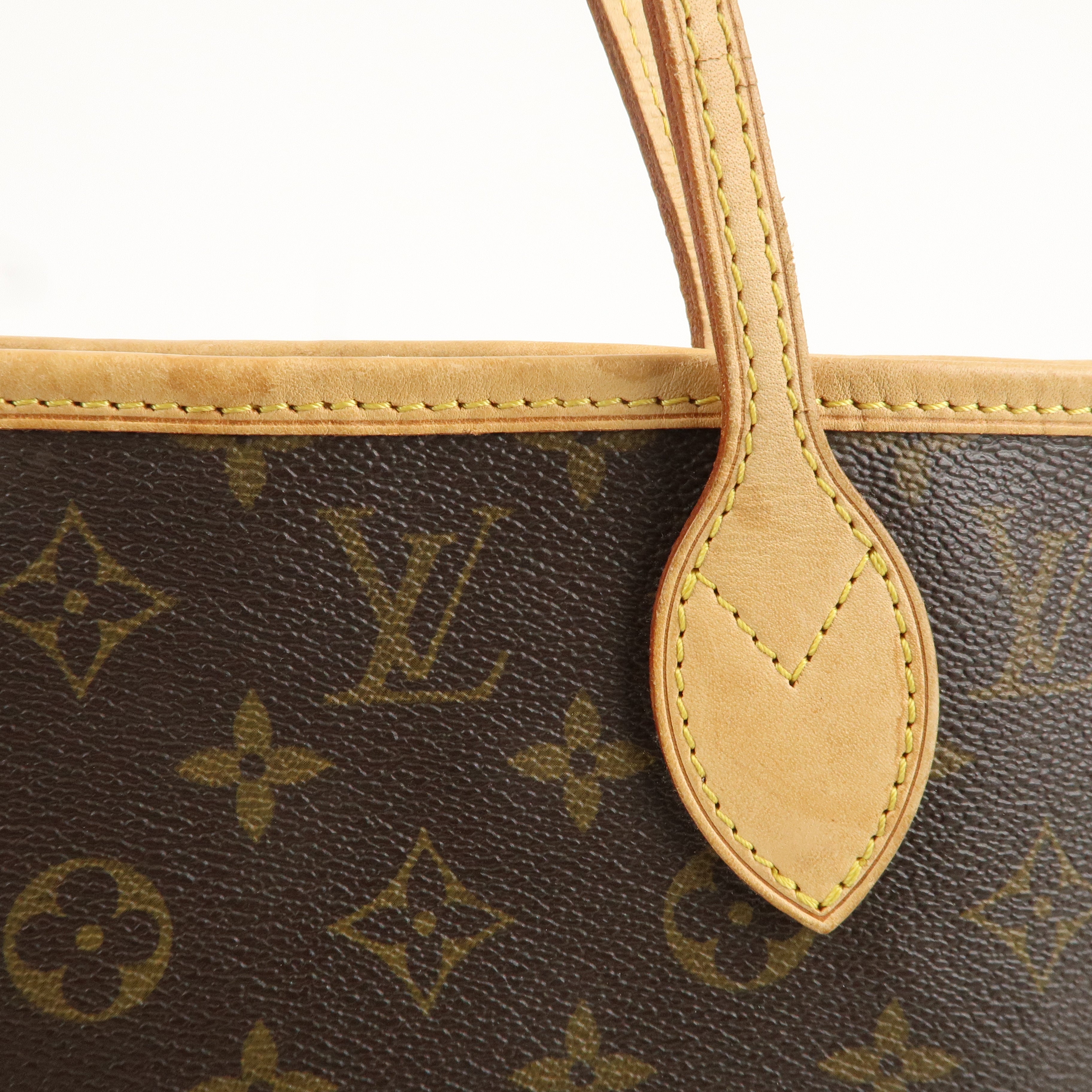 Louis Vuitton Monogram Neverfull MM Tote Bag Brown M40156