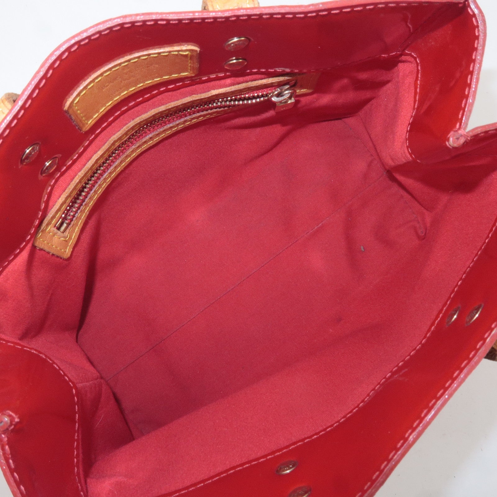 Louis Vuitton Monogram Vernis Lead PM Hand Bag Rouge M91088