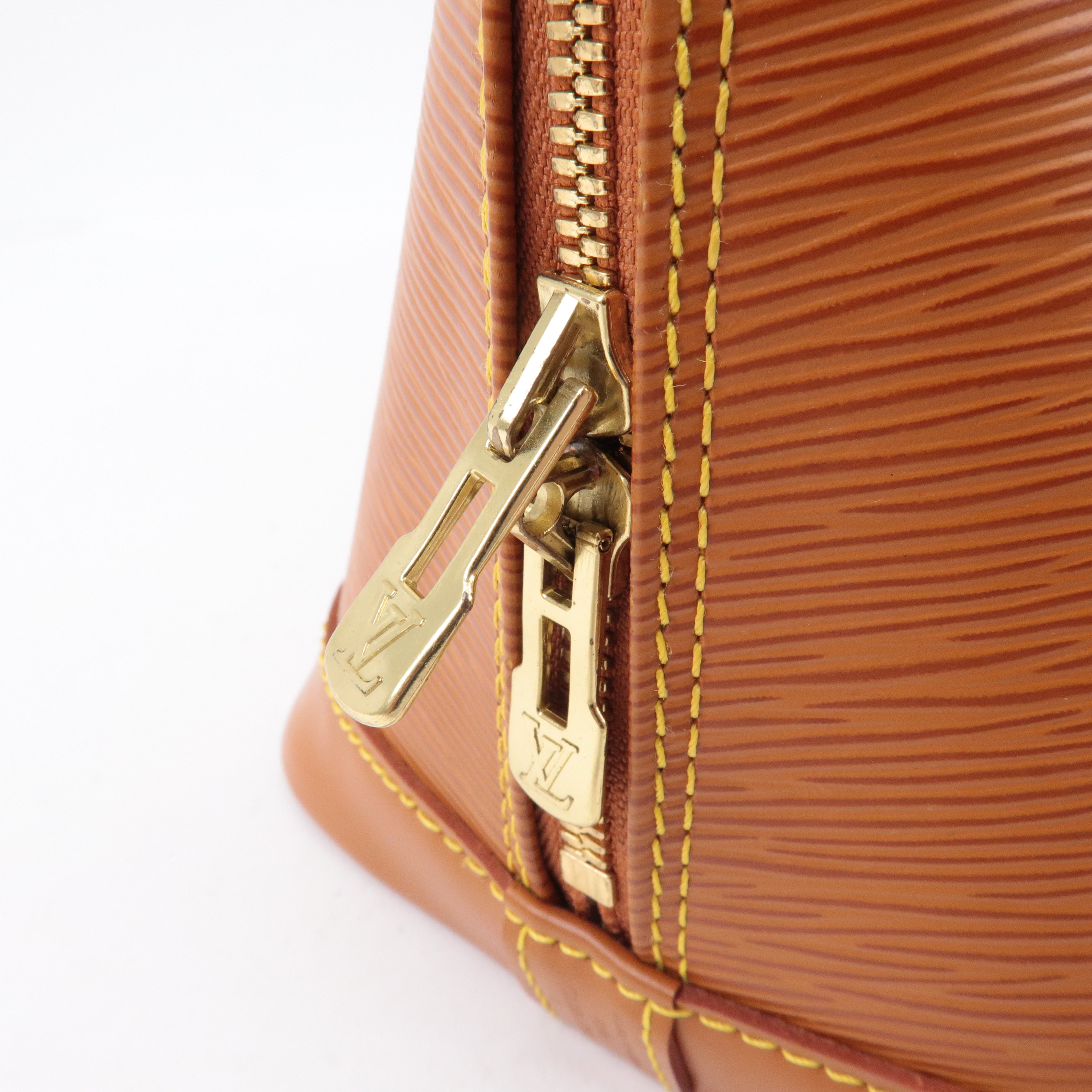 Louis Vuitton Epi Alma Leather Hand Bag Zipangu Gold M52148