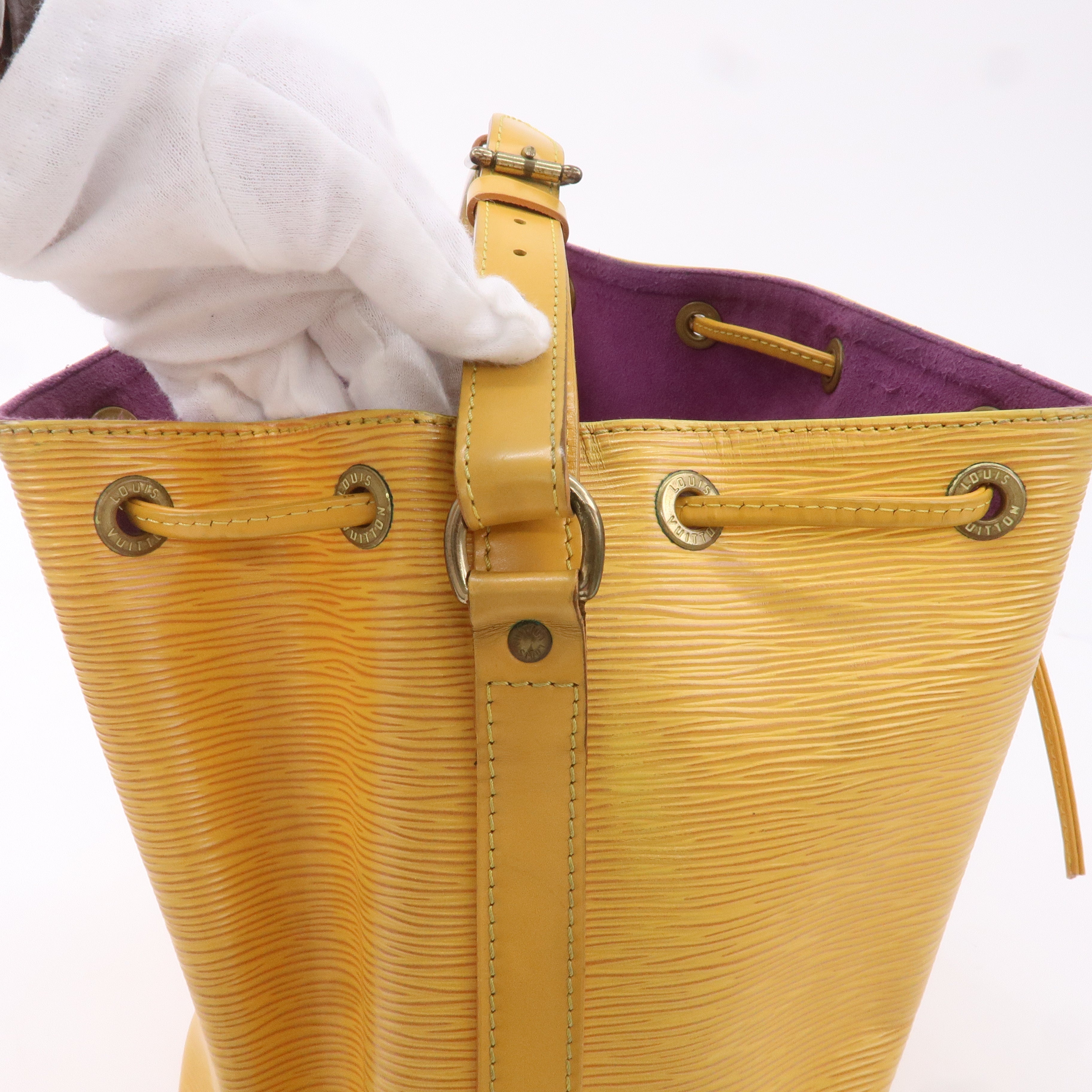 AuthenticLouis Vuitton Epi Petit Noe Shoulder Bag Tassili Yellow M44109