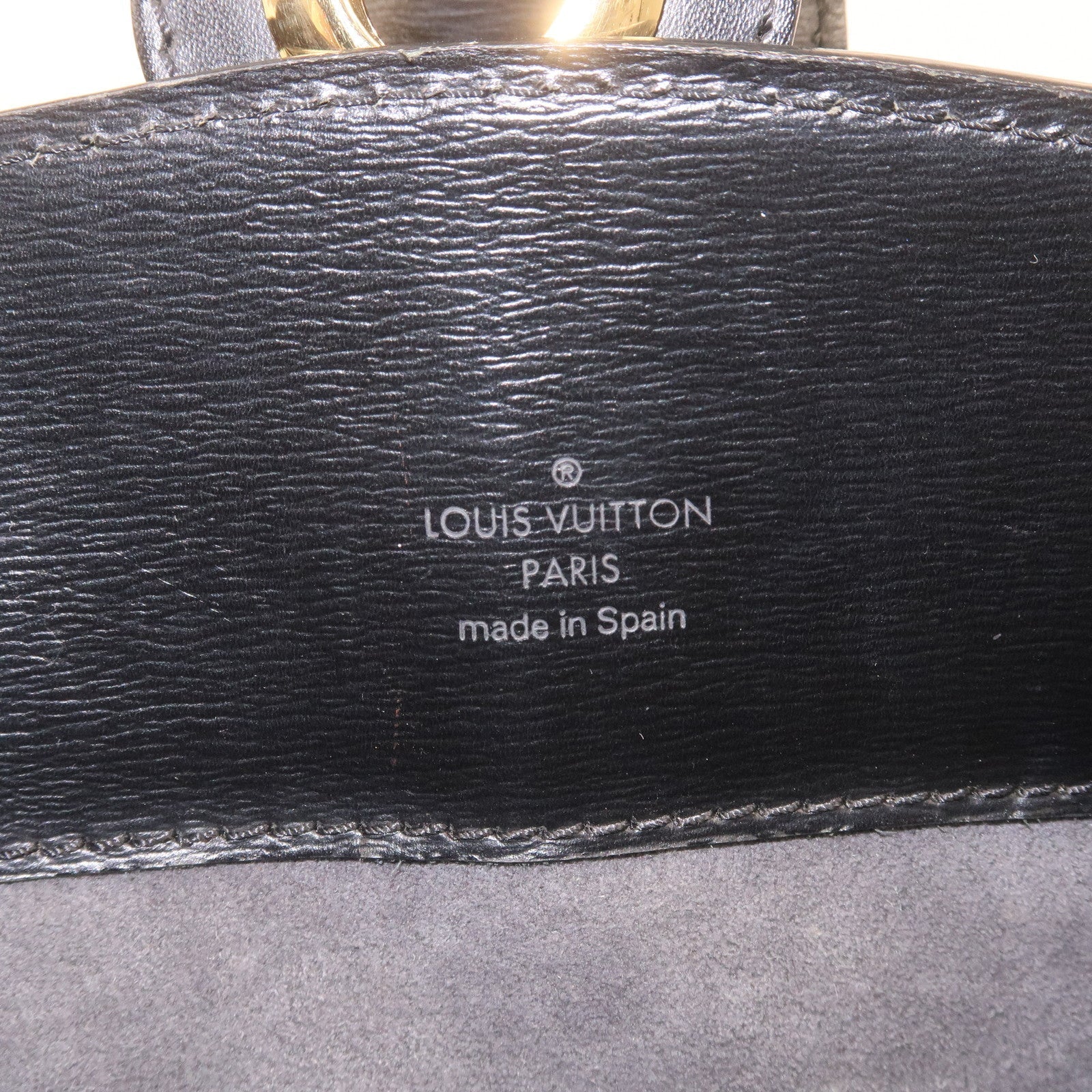 Louis Vuitton Epi Cluny Shoulder Bag Black Noir M52252