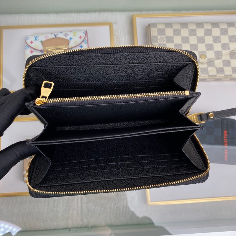 Louis Vuitton Luxury Bags 1824