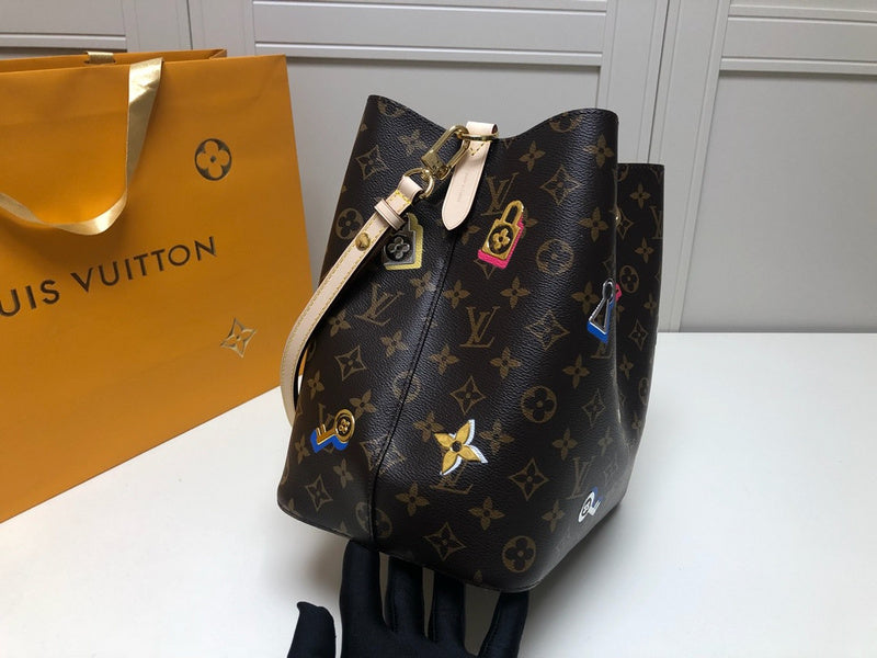 Louis Vuitton Luxury Bags 2058