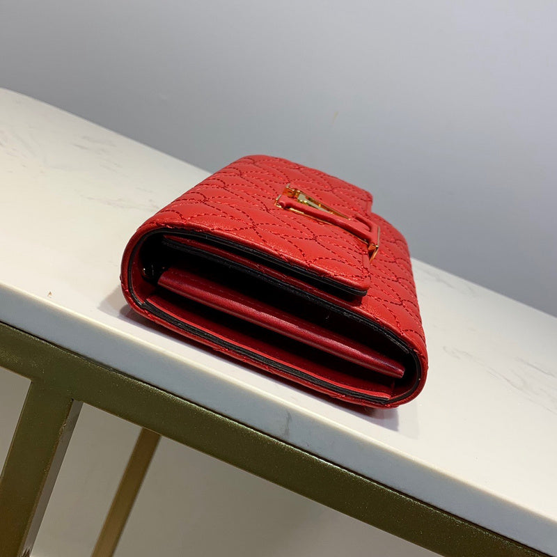 Louis Vuitton Luxury Bags 1877